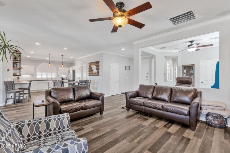 9-web-or-mls-5314-s-barley-way