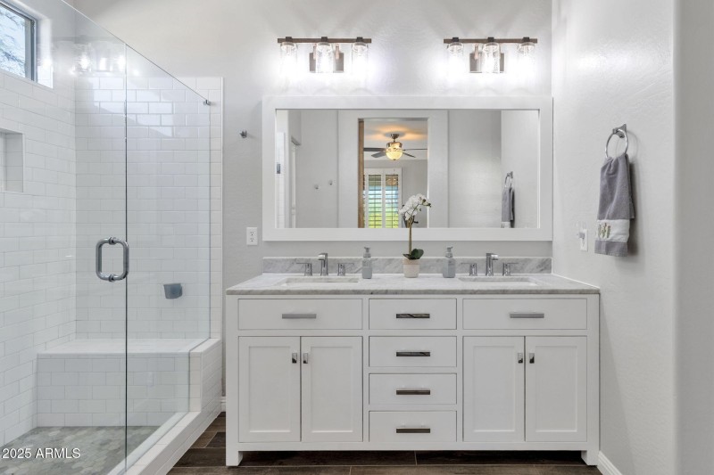 28-web-or-mls-5314-s-barley-way