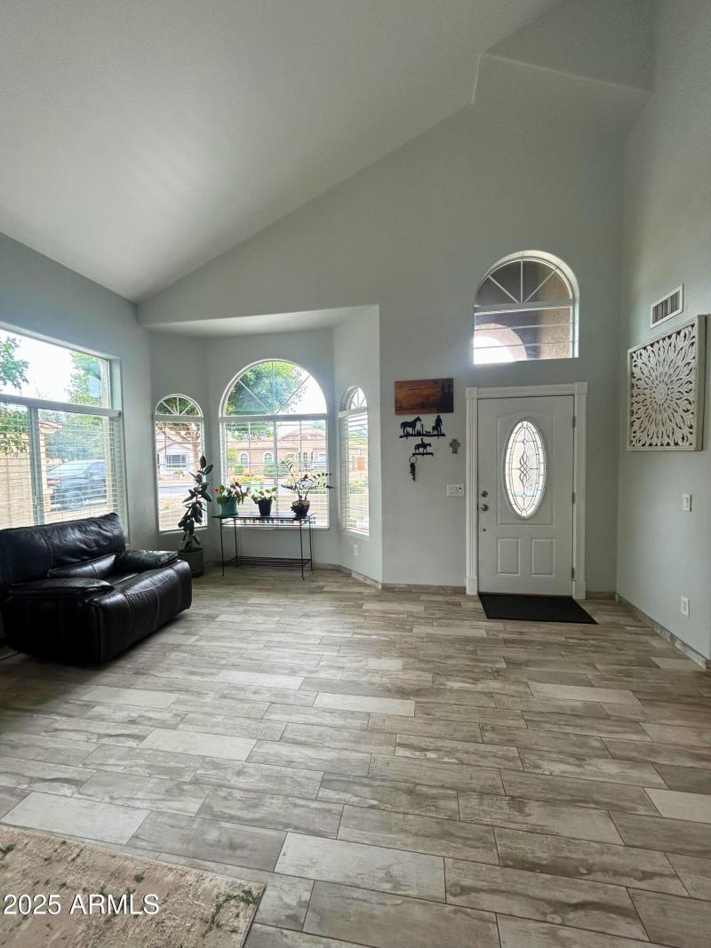 8) 63497-68ded371a3404