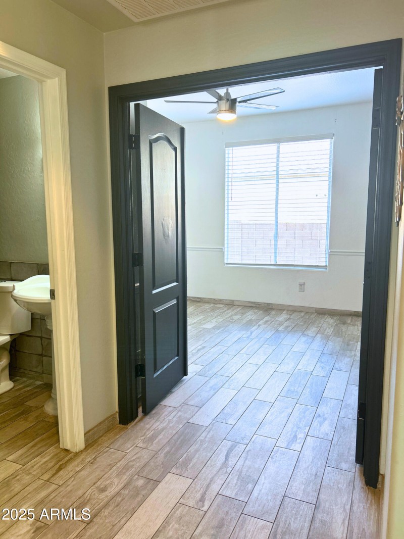 24) 63497-68dee51604ffd