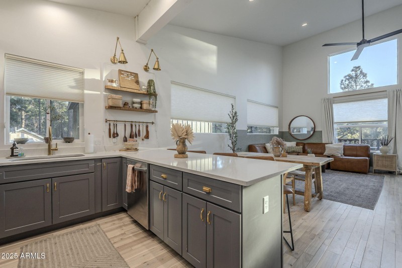 21-web-or-mls-Comanche-21