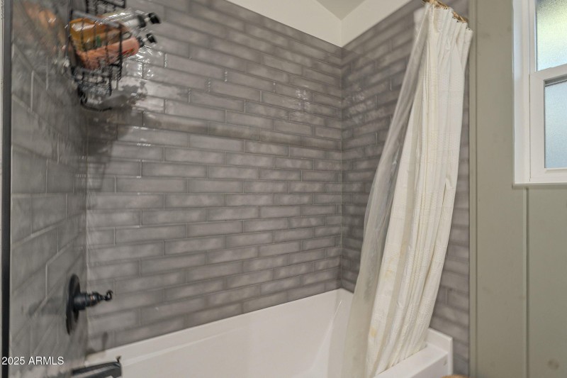 41-web-or-mls-Comanche-41