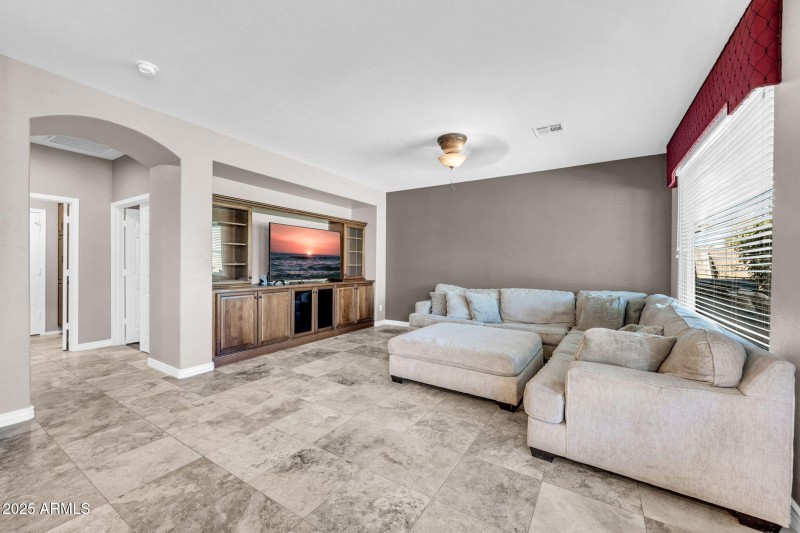 1302 W Winchester Way-6