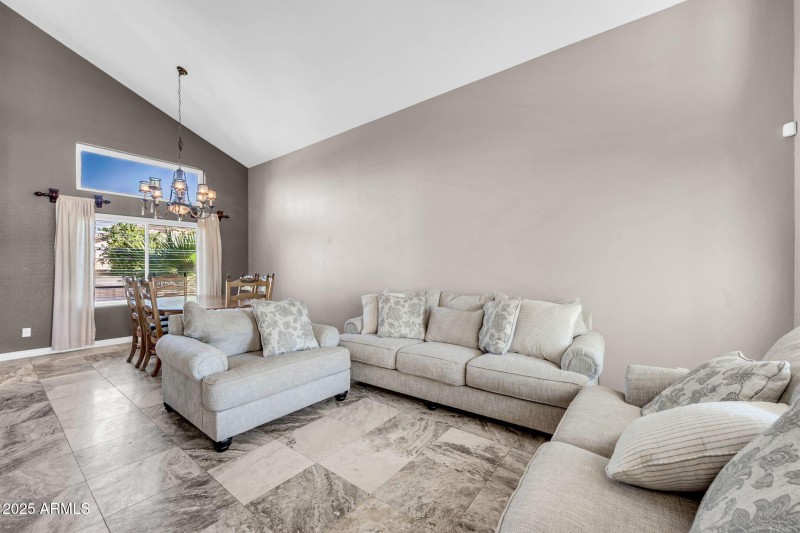 1302 W Winchester Way-11