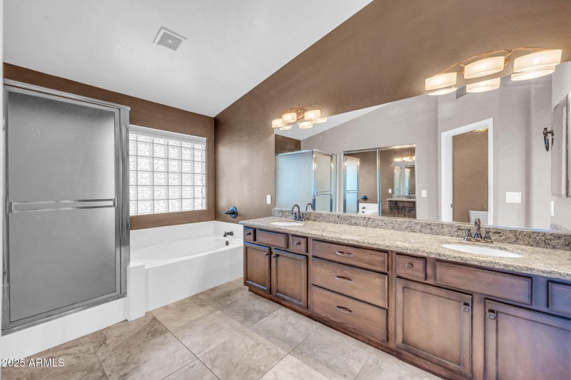 1302 W Winchester Way-17