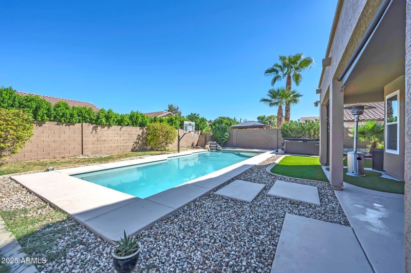 1302 W Winchester Way-44