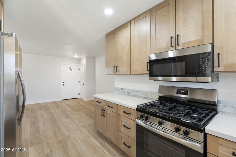 11-web-or-mls-Photo Oct 04 2025, 1 48 56