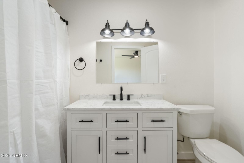 22-web-or-mls-Photo Oct 04 2025, 1 54 17