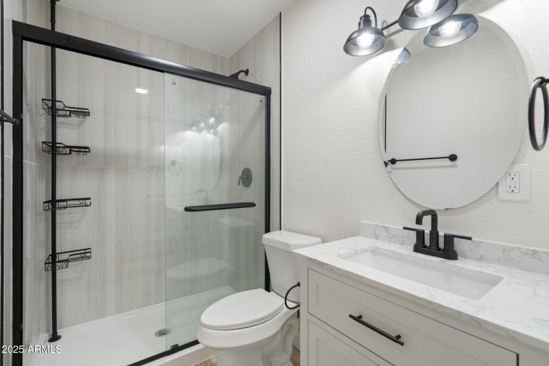 24-web-or-mls-Photo Oct 04 2025, 1 56 23