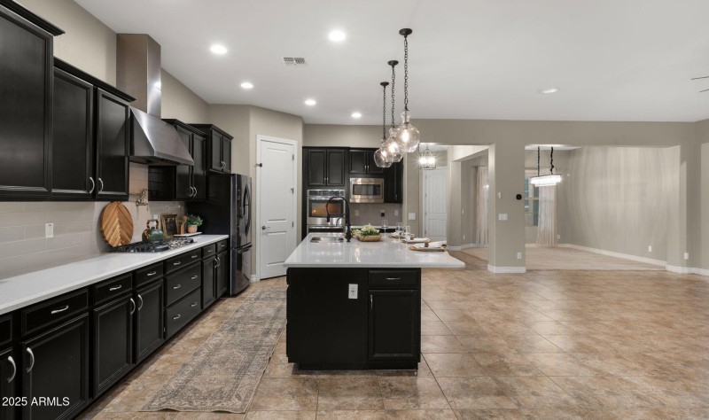 13-web-or-mls-Great Room6