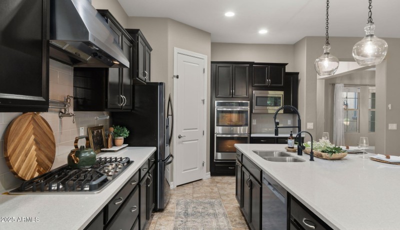 14-web-or-mls-Great Room7