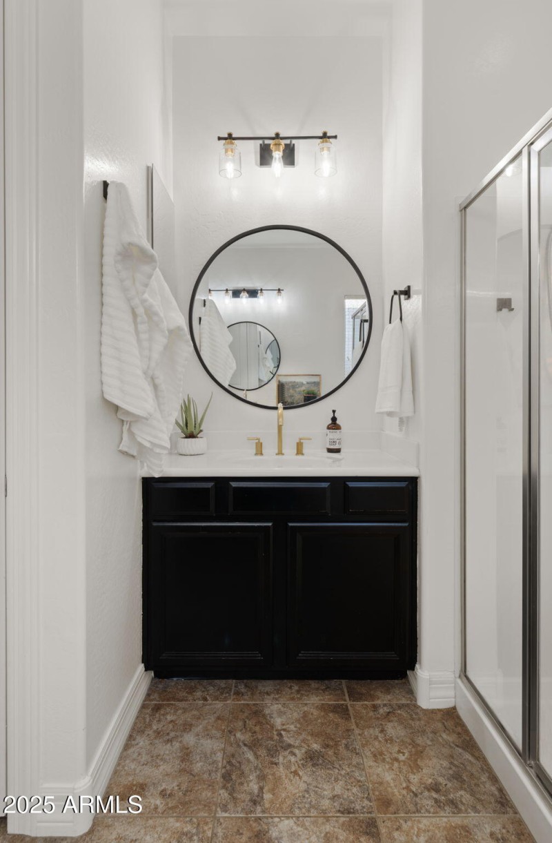 34-web-or-mls-Primary Bedroom1