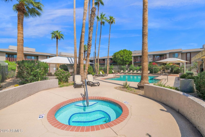 3-web-or-mls-P1303915