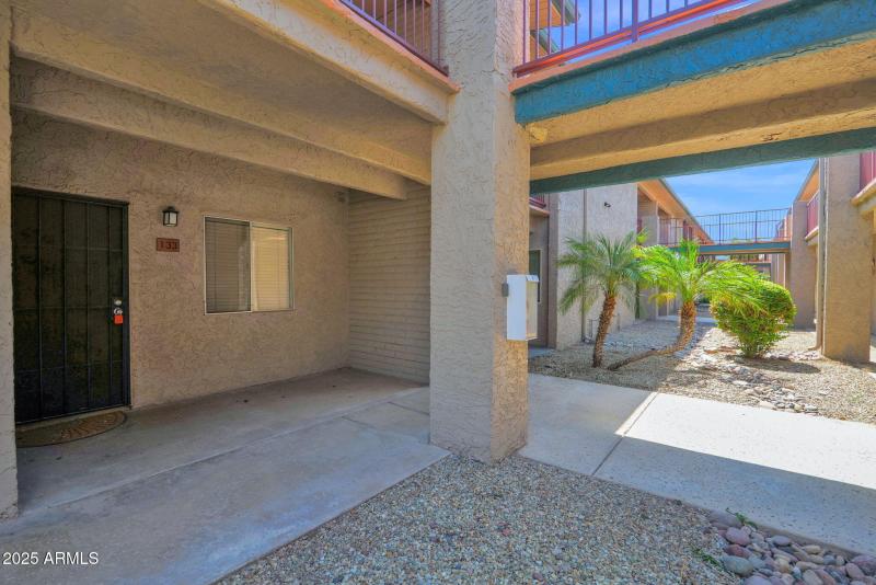 7-web-or-mls-P1303884