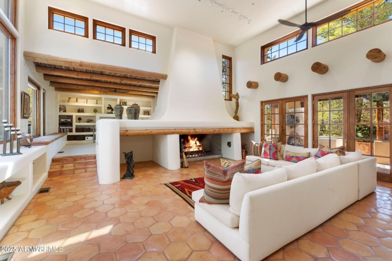 20250306175636278177000000-o