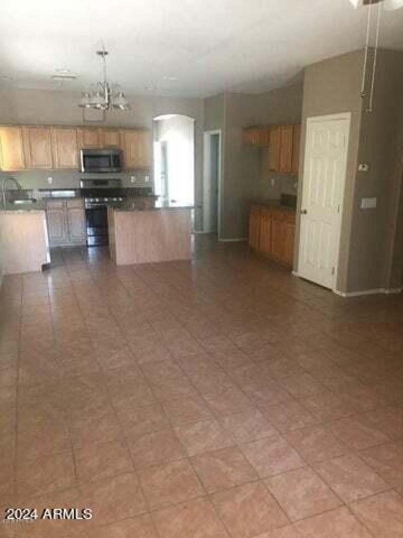 20180707191206556951000000-o