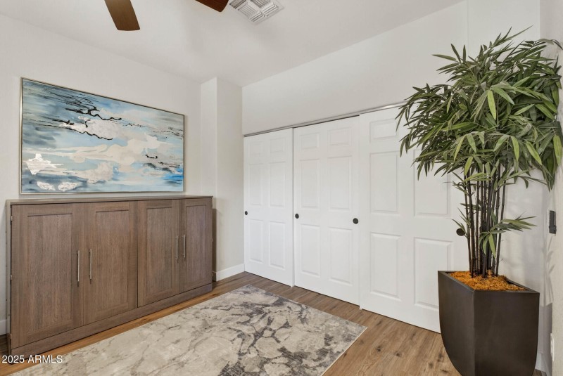 49_25031_S_Desert_Trail49_mls