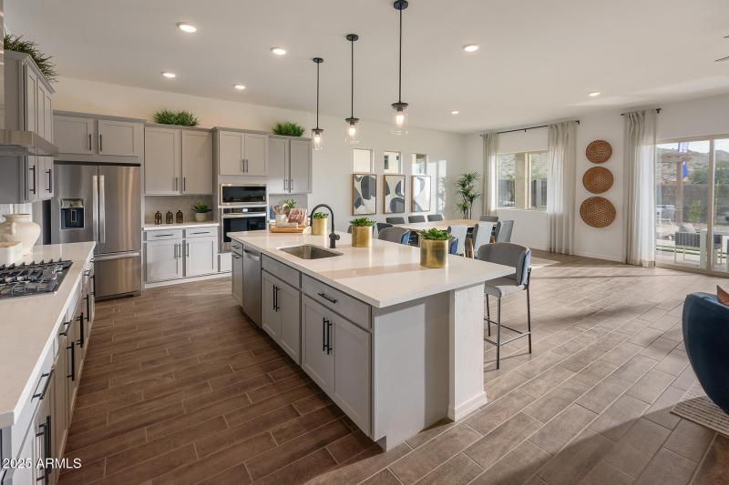 PHX_Pinnacle STH_Flint Kitchen Two