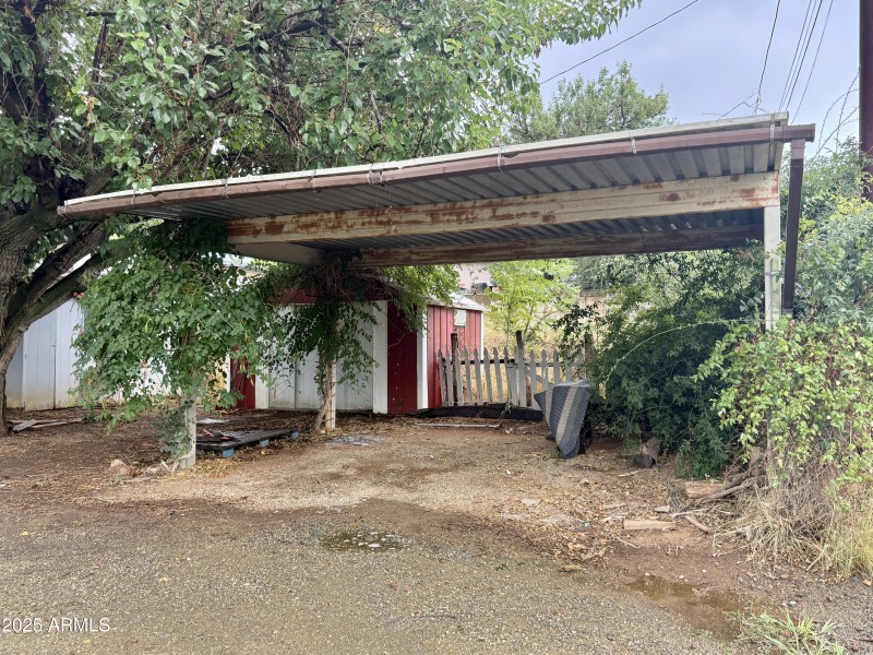 3-Carport