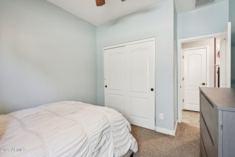 22-web-or-mls-S Stuart Ave-S0710-022