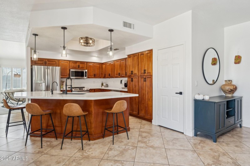 Huge Wrap around Seating Space