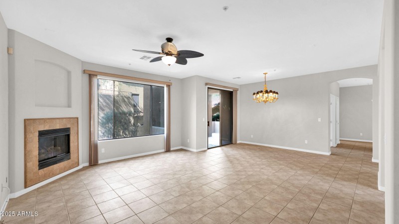 6-web-or-mls-P1177226