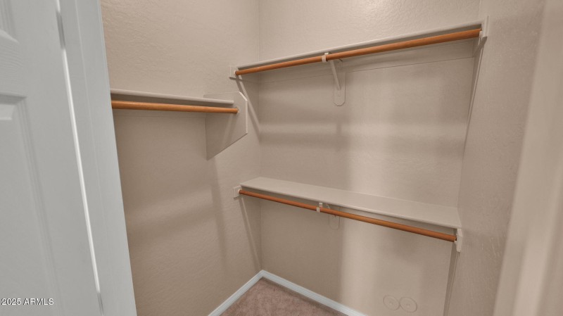 21-web-or-mls-P1177331