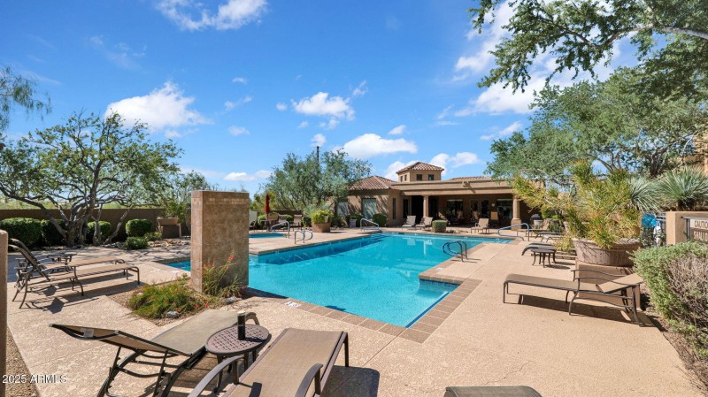 33-web-or-mls-P1177388