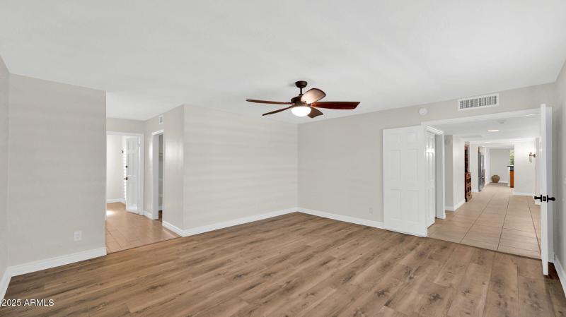 28-web-or-mls-P1177153