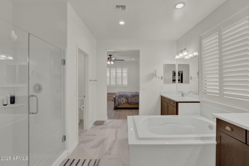 25-web-or-mls-2829 E Virginia St - 22