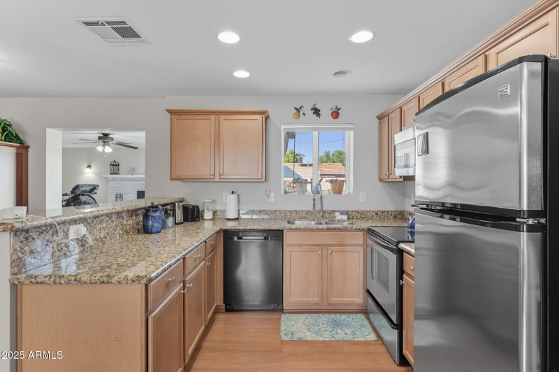 14-web-or-mls-Windrose-14