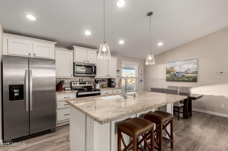 15 - University 9333 #110