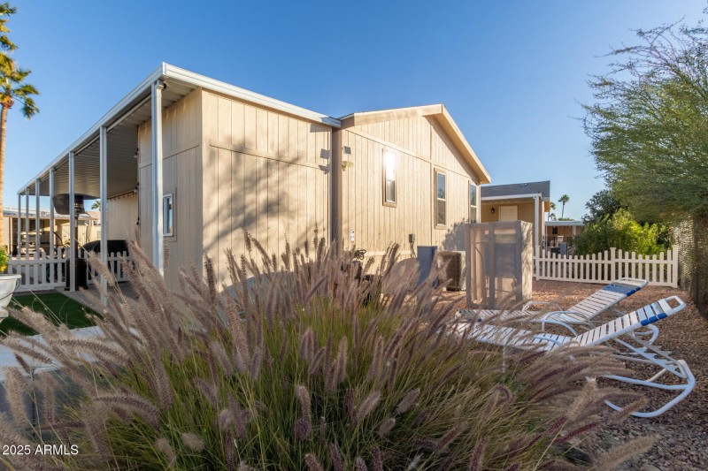 29 - University 9333 #110