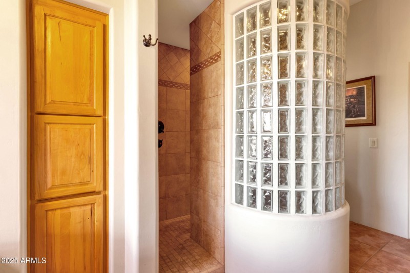 39-web-or-mls-8514-s-dysart-rd