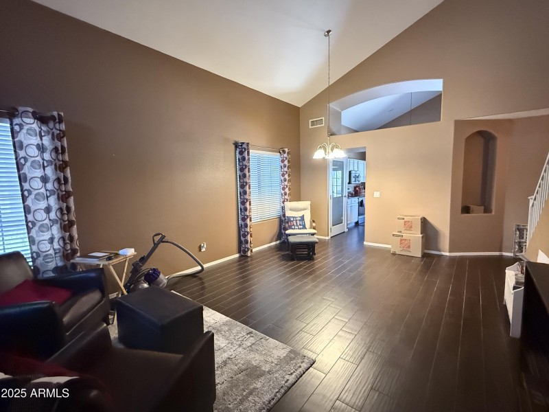 9B456D71-D82E-40A4-8D90-005F712682D8