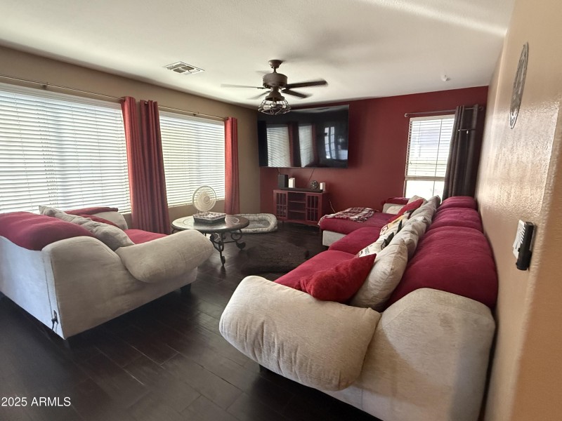 E4F77120-6979-4DA2-A9FB-8E601BF25DF8