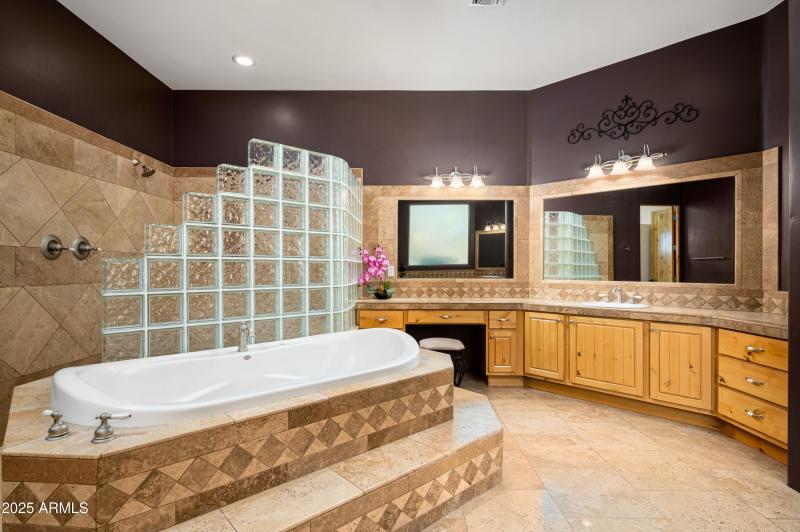Owner's Bathroom