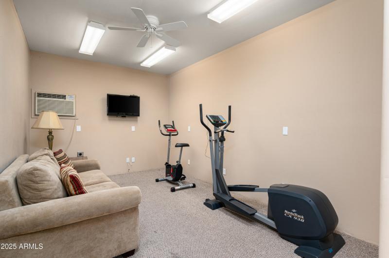 Guest Quarters w/ full bathroom