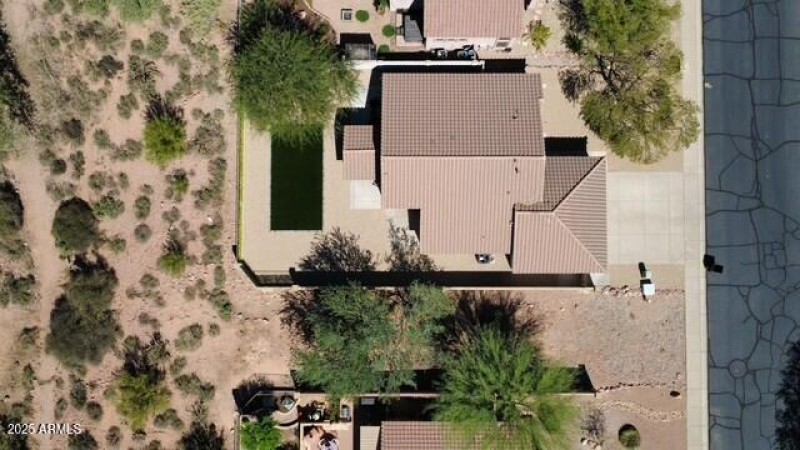 Private Lot Sharing Fences with