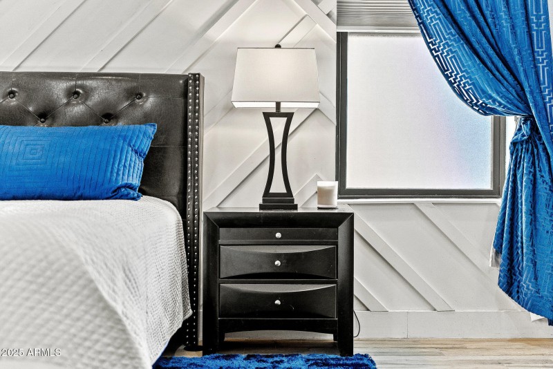 031_north_83rd-39_325