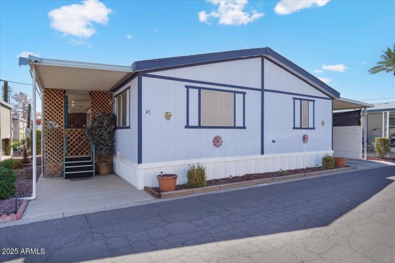 Side with private patio