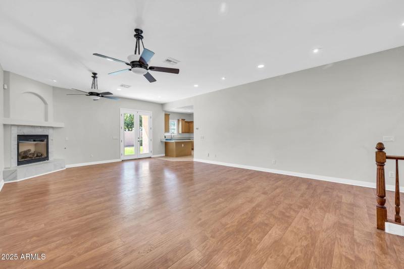 4213 E Edgemont Avenue, Phoenix