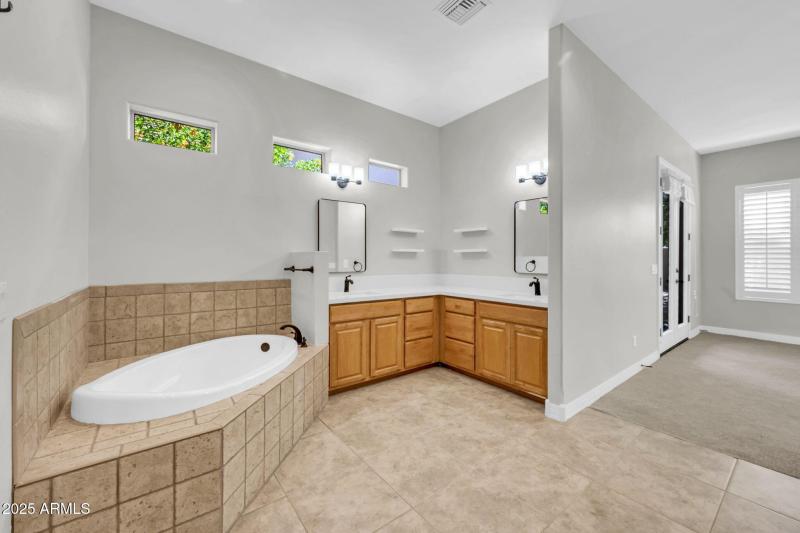 4213 E Edgemont Avenue, Phoenix