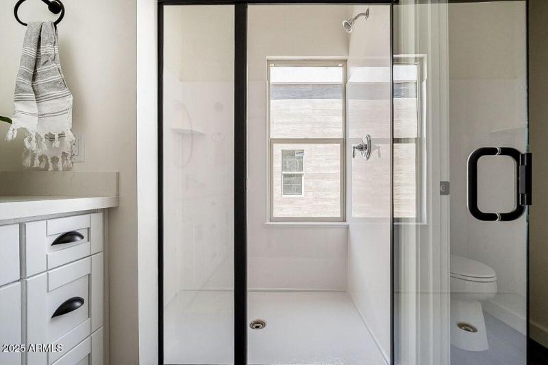 screenshot_20200609-065442_photos1