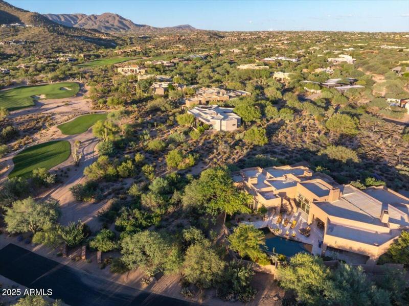 02-Golf Course ~ Mountain Views