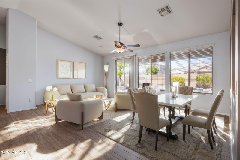 15564 W Mescal St Surprise - 238-VS