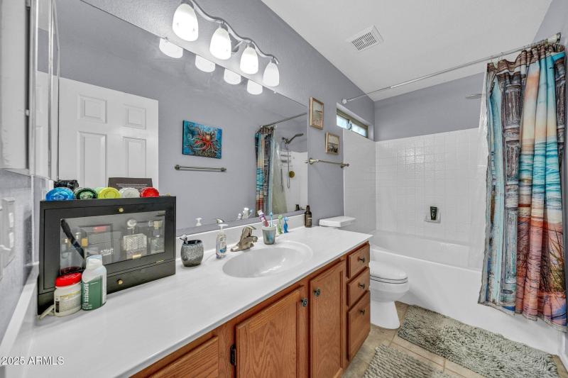 Primary bath with roman tub