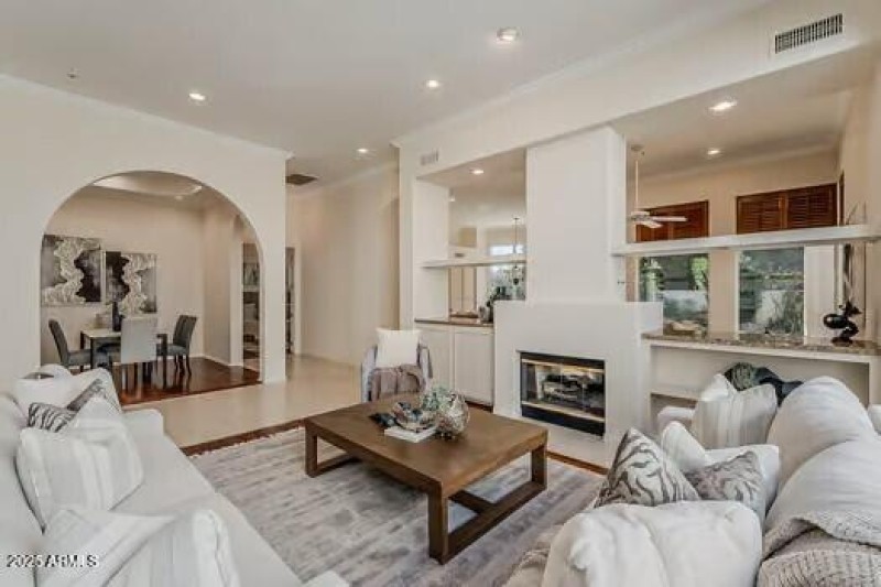 Living Room & Dining Room