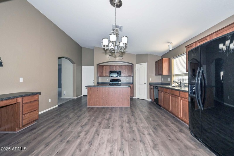 Breakfast Room-Kitchen