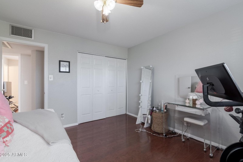 Moreland (31).jpg-SMALL